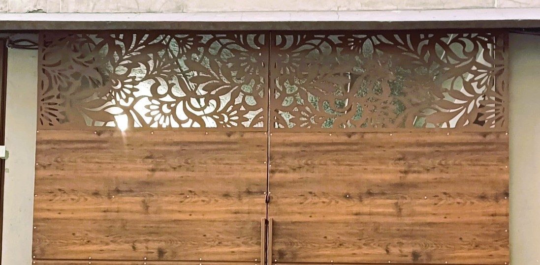 Floral-Top Garage Door installed